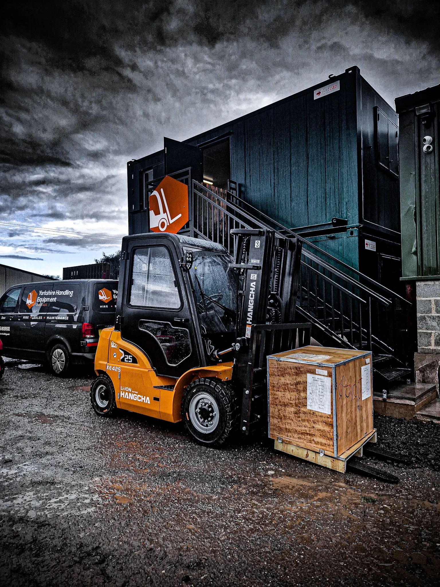 Hangcha forklift at Your Handling Equipment's yard with branded van